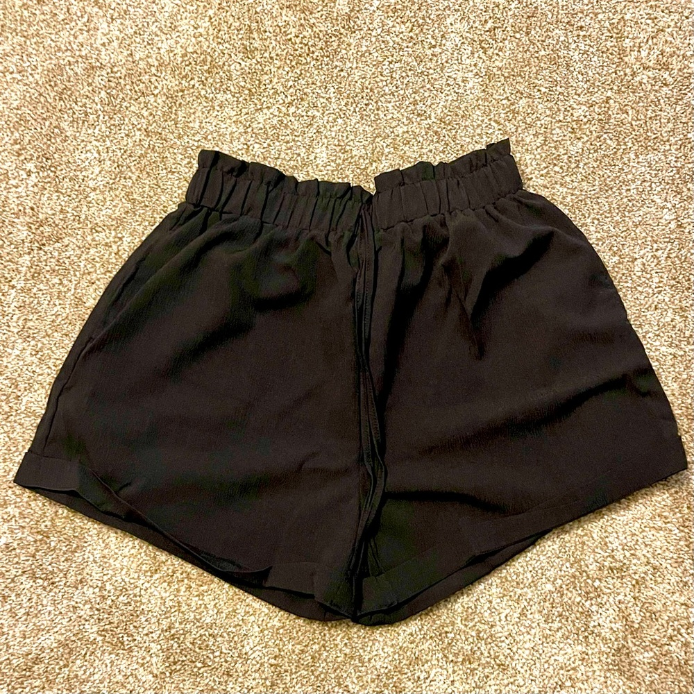 Shorts black lightweight with drawstring